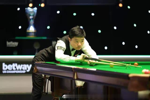 刻挺身而出 刻挺身而出