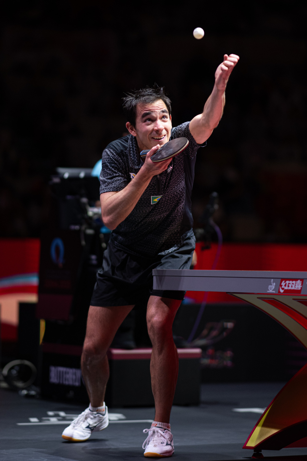 后者是团队 后者是团队